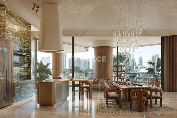 Elegant Apartments in Business Bay with Burj Khalifa Views