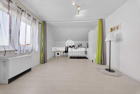 Wohn- / Esszimmer - Dachgeschoss