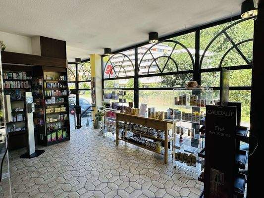 Verkaufsraum Apotheke EG VH