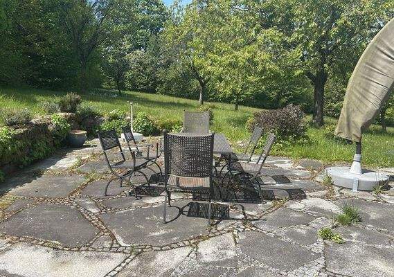 Freier Platz auf der Terrasse