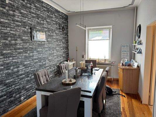 Wohn- und Esszimmer