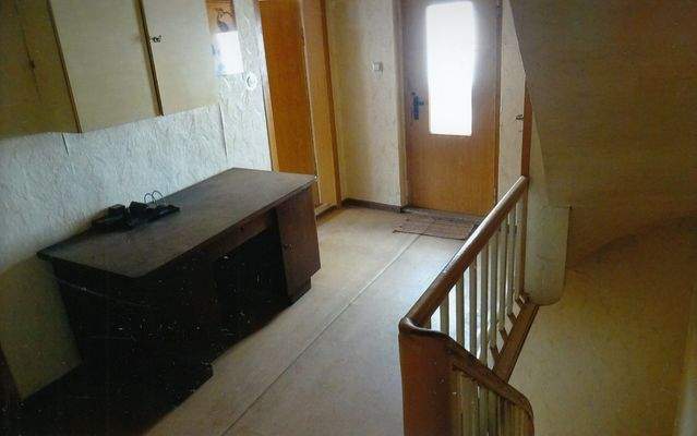 OG - Flur mit Treppenhaus