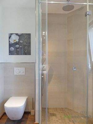 bodentiefe Dusche im Bad