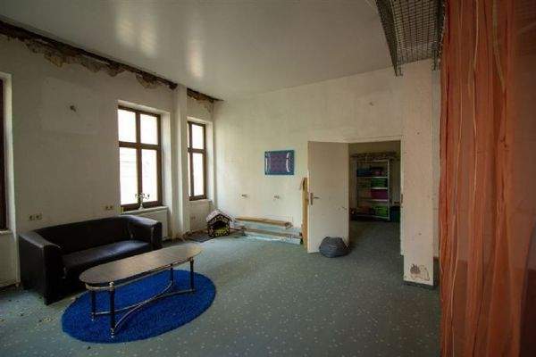 1. OG großer Raum Bild 5