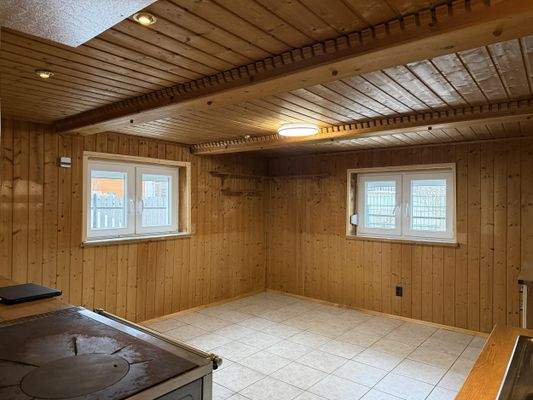 Wohnküche mit Holzofen