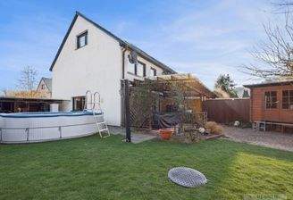 Ansicht gebäude hinten