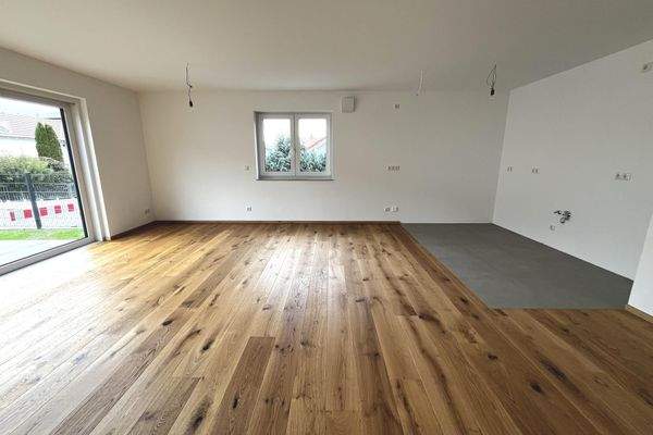 Küche mit Essbereich