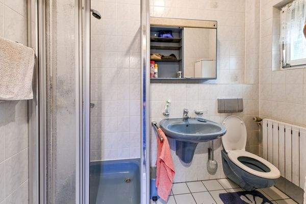 Badezimmer Erdgeschoss