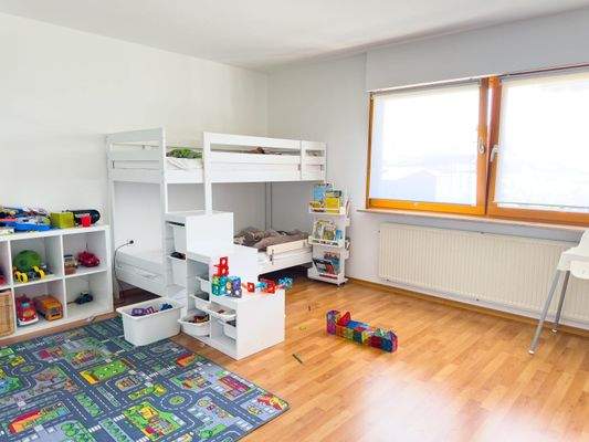 Kinderzimmer EG