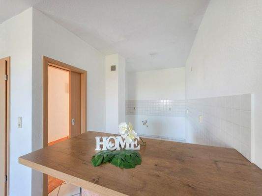 Offene Küche mit Tresen