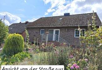 Ansicht von der Straßenseite