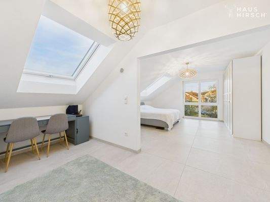 Schlaf-/Ankleidezimmer