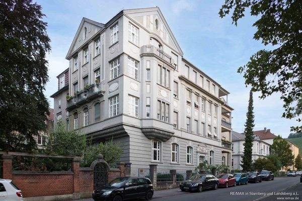 Vordergebäude der Wohnanlage