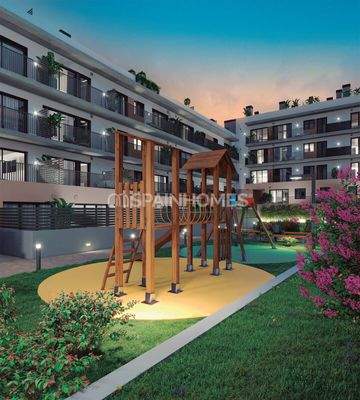 Sustainable Flats in a Complex with Pool in Barcelona Terrassa