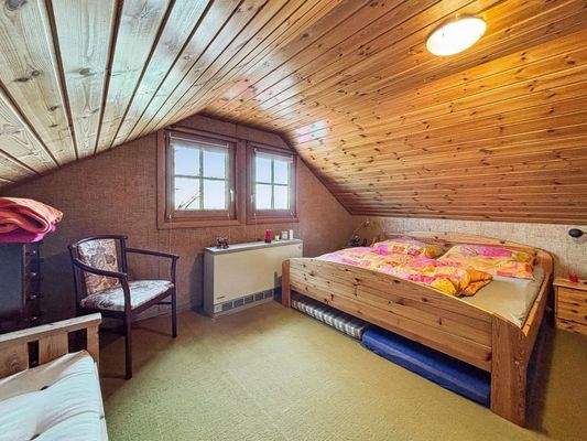 Zimmer 2 Dachgeschoss