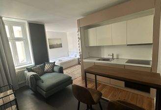 a2b28a7a-8785-428e-8360-adad0d7ae44c