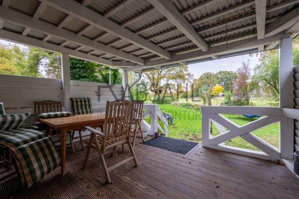 Terrasse Hauptwohnung