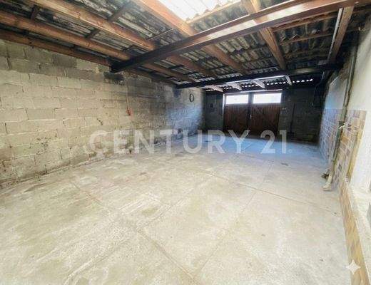 auch als Lager/Werkstatt nutzbar