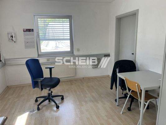 Büro im EG
