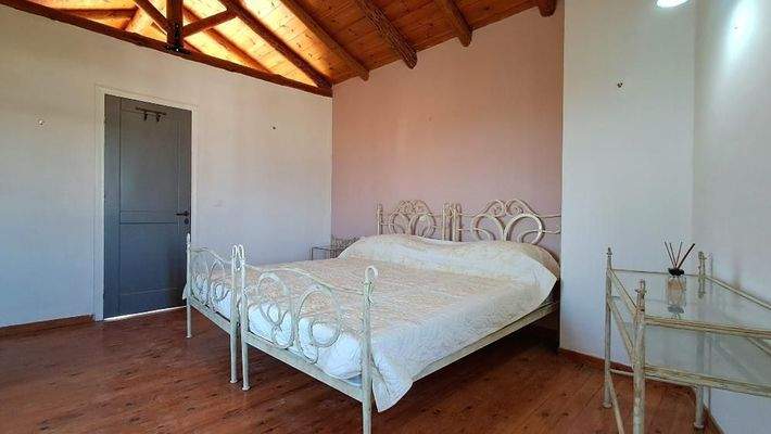 Kreta, Vamos: Traditionelle Steinvilla mit zwei Schlafzimmern, Garten und Erweiterungspotenzial