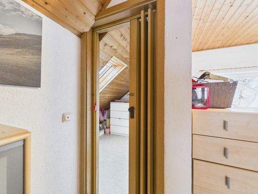 Zutritt zum Abstellraum DG Wohnung