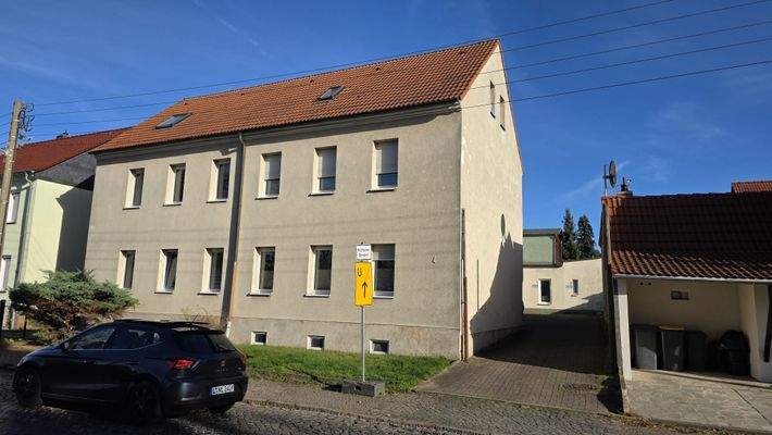 Vorderansicht/Zufahrt