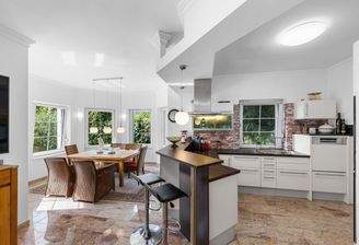 Küche mit Erker Gartengeschoss