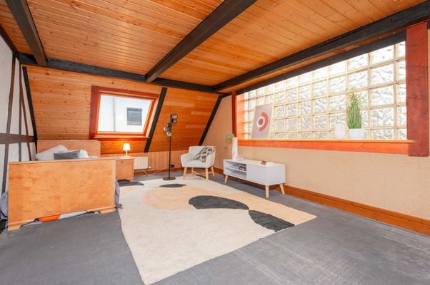 3. Schlafzimmer mit Lichtband