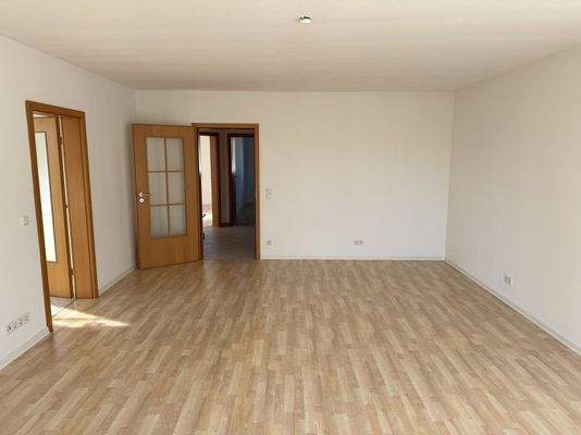 Wohnzimmer Bild 2.jpg