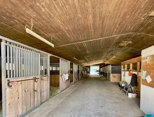 Stalltrackt