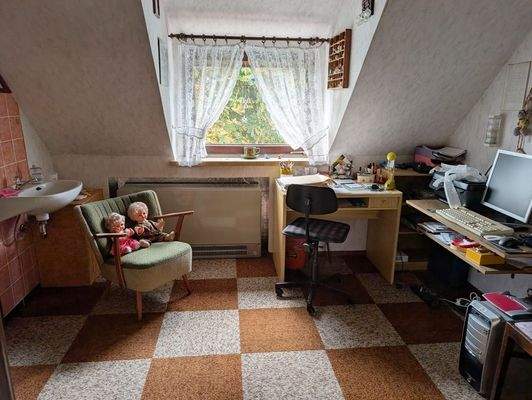 Durchgangszimmer vor Schlafzimmer