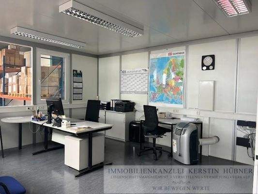 Hallenbüro 2 von 3