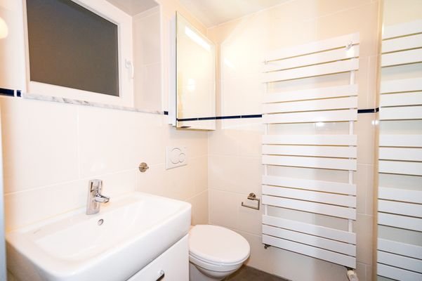 Badezimmer 2