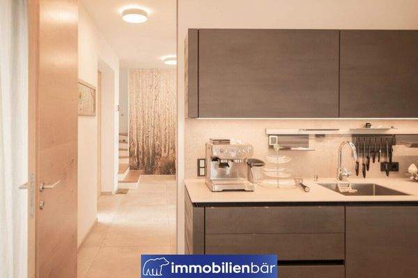 Blick von Küche Richtung Eingangsbereich