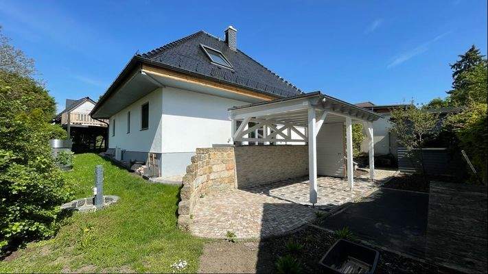 überdachte Terrasse