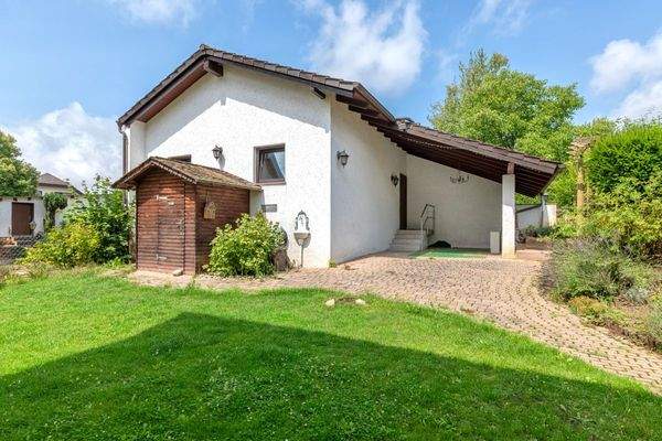 Rückansicht der Garage