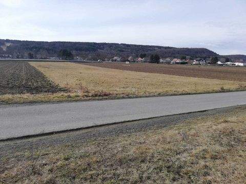 Steinberg-Dörfl Industrieflächen, Lagerflächen, Produktionshalle, Serviceflächen