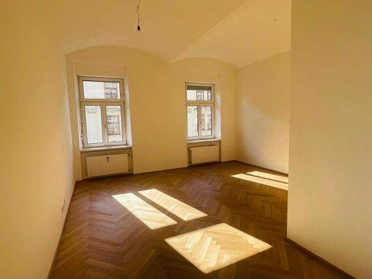 PHOTO-2025-04-09-12-41-40 (2).jpg