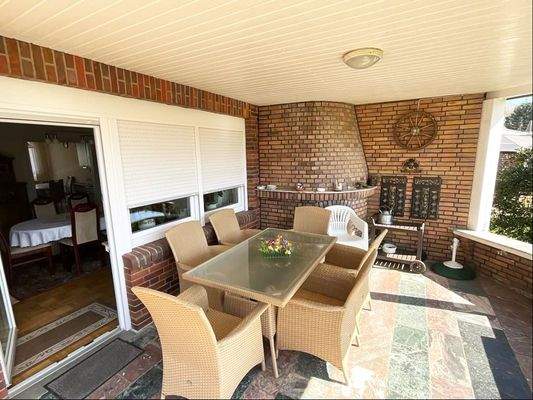 überdachte Terrasse, Erdgeschoss