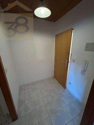 1 Zimmer Wohnung DG Flur