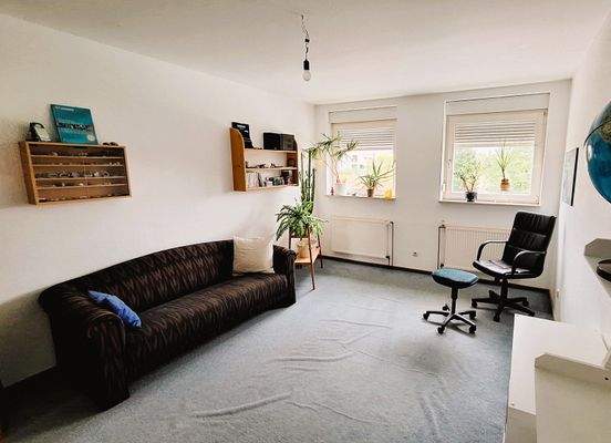 Kinderzimmer Gaube 2.jpg