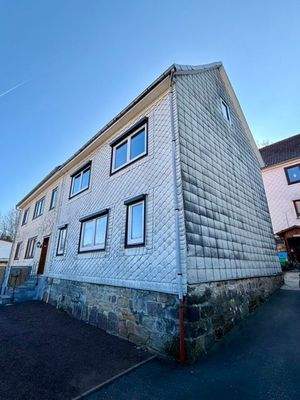 Ansicht Giebel und Vorderfront