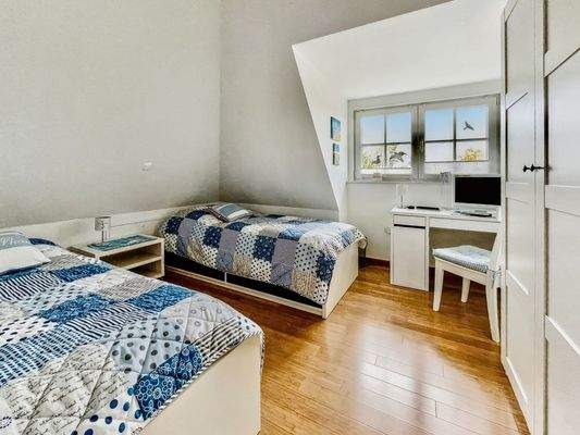 Zimmer 1 Dachgeschoss