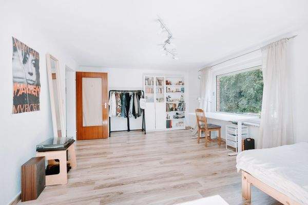 Zimmer 1 Dachgeschosswohnung