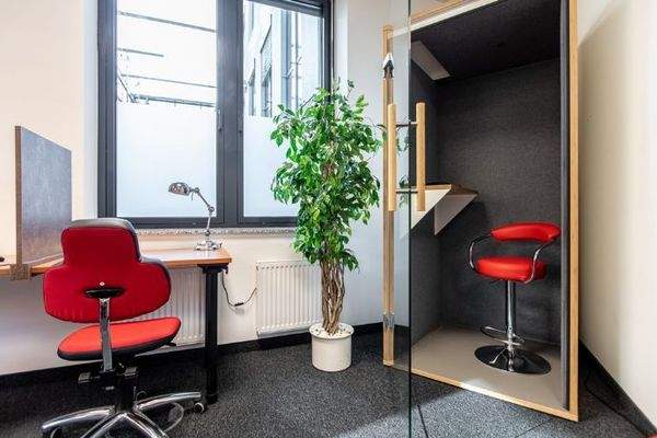 Telefonbox im Coworking Space in München