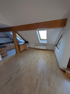 Küche mit Essbereich.jpg