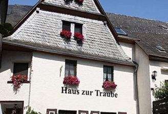 Haus zur Traube Hauptbild.jpg