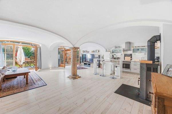 Kaminofen im Erdgeschoss