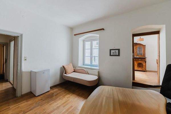 Rückseitiges Zimmer mit Lichthof