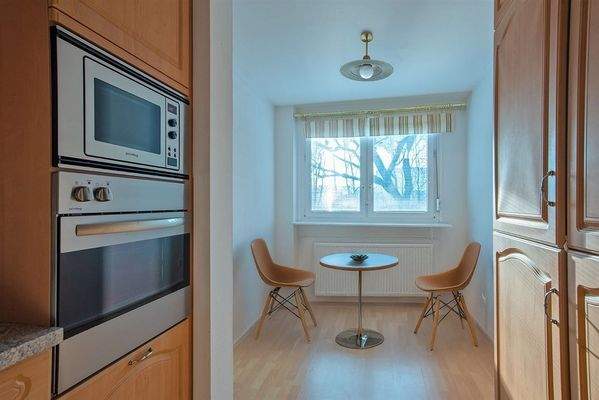 Küche mit Essbereich